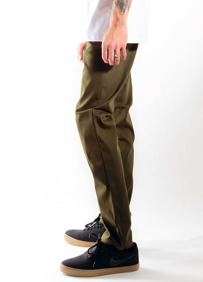 Men's Slim Fit Stretch Chino Pants in OLIVE | Made in USA –